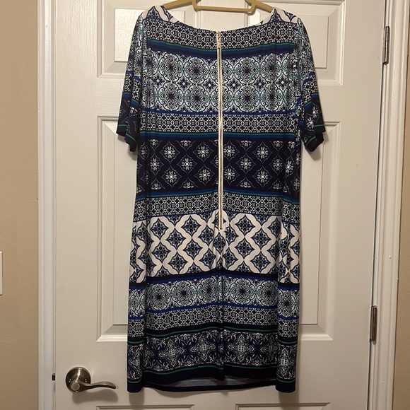 Eliza J Short-Sleeve Dress with Blue, White and Green tile pattern, 16W - Picture 6 of 7